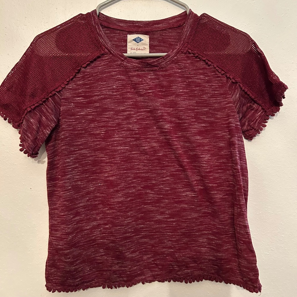 Wild‎ Blue Sadie Robertson Burgundy Knit Crop Top Crochet Details Size Small